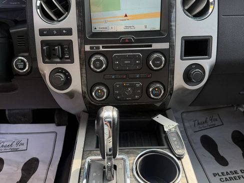 Used 2016 Ford Expedition EL Limited w/ Equipment Group 301A AWD/4WD image 17
