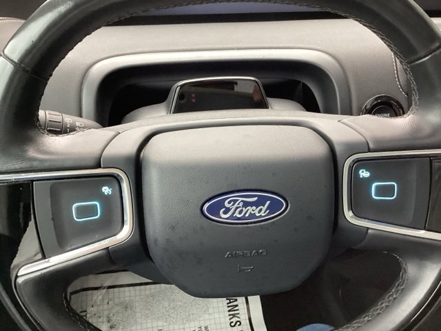 Used 2025 Ford Expedition Max Platinum AWD/4WD image 29