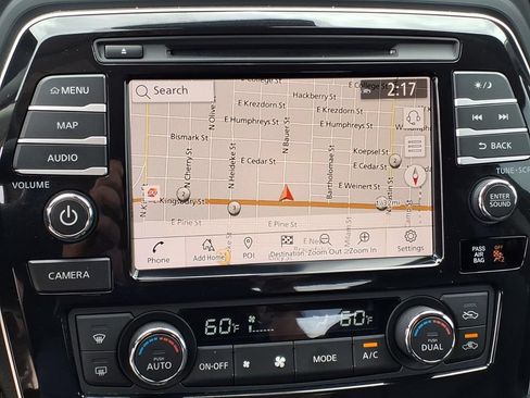 Used 2023 Nissan Maxima Platinum w/ Sport Mat Group FWD image 18