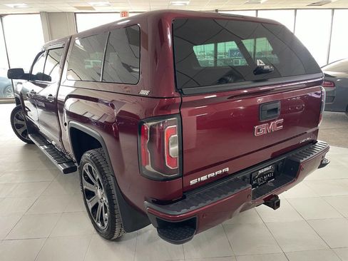 Used 2017 GMC Sierra 1500 Denali image 5