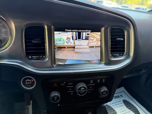 Used 2013 Dodge Charger SXT Plus image 23