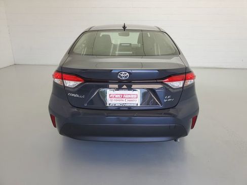 Used 2026 Toyota Corolla LE FWD image 6