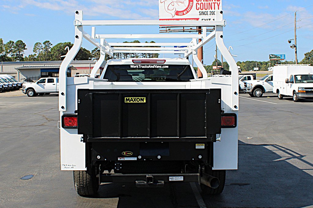 Used 2025 Chevrolet Silverado 3500 W/T w/ WT/CX Safety Package AWD/4WD image 16