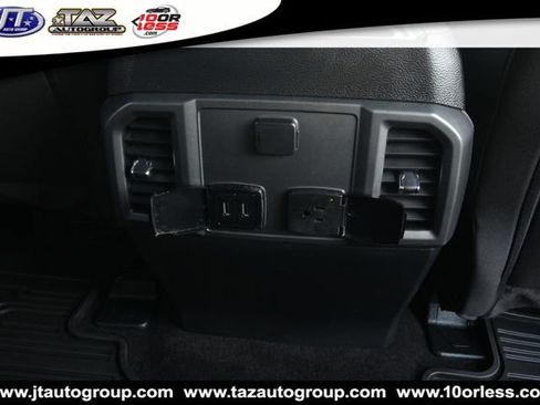 Used 2018 Ford F150 XLT w/ Equipment Group 302A Luxury AWD/4WD image 20
