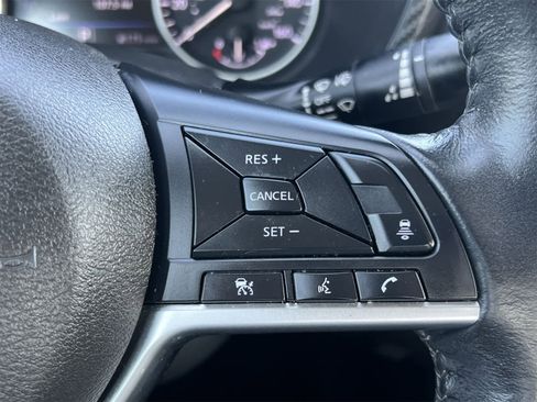 Used 2022 Nissan Sentra SV image 25