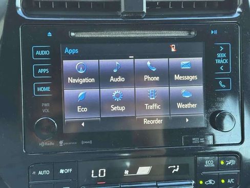 Used 2016 Toyota Prius Three w/ Advanced Technology Package image 25