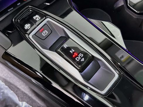 Certified 2025 Audi Q5 Premium w/ Premium Plus AWD/4WD image 16