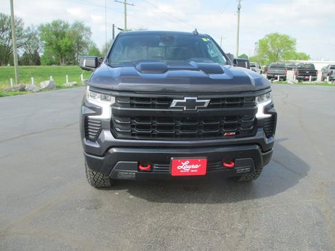 Used 2022 Chevrolet Silverado 1500 LT Trail Boss w/ LT Trail Boss Premium Package image 14