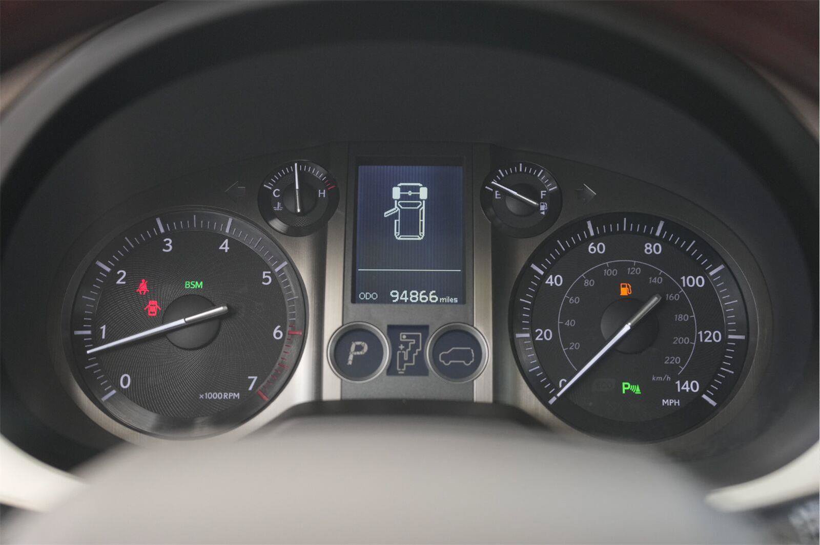 Used 2019 Lexus GX 460 Premium w/ Premium Package AWD/4WD image 25