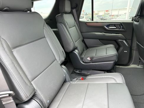 New 2026 GMC Yukon Denali w/ Denali Reserve Package AWD/4WD image 22