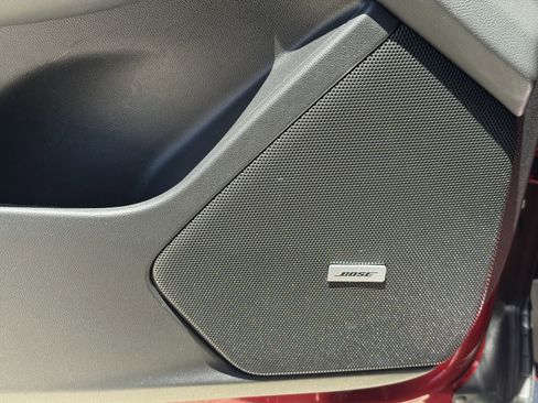 New 2025 Cadillac XT6 Luxury image 20