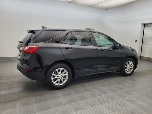 Used 2021 Chevrolet Equinox LS w/ LS Convenience Package FWD image 10