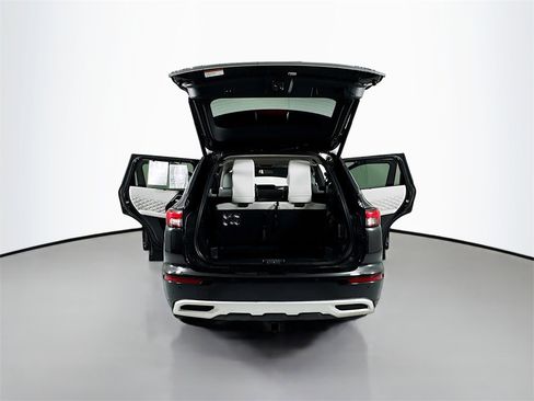 Used 2024 Mitsubishi Outlander SEL image 30