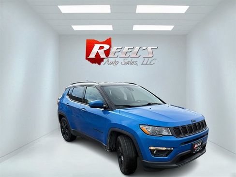 Used 2021 Jeep Compass Latitude FWD image 4