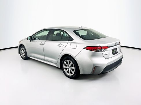 Used 2025 Toyota Corolla LE image 5