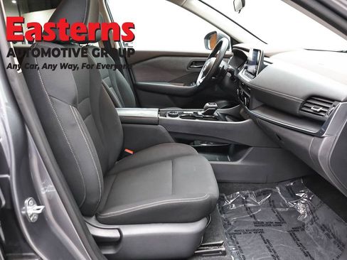Used 2023 Nissan Rogue S AWD/4WD image 25