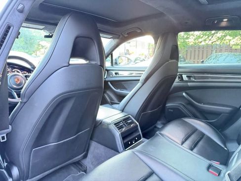Used 2018 Porsche Panamera Turbo Sport Turismo w/ Sport Package AWD/4WD image 17