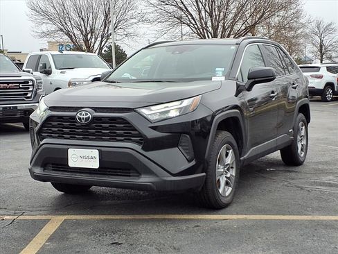 Used 2025 Toyota RAV4 LE image 2