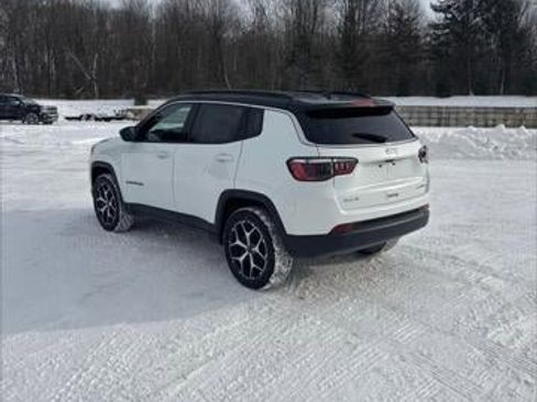 New 2026 Jeep Compass Limited w/ Sun, Sound & Navigation Group image 31