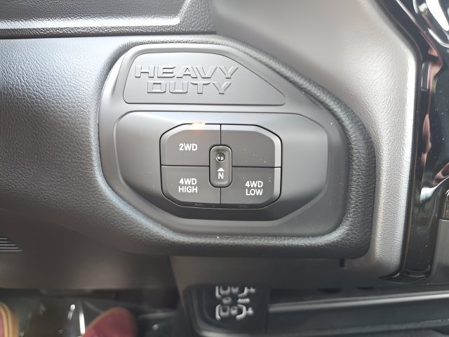 Used 2026 RAM 2500 Big Horn AWD/4WD image 18