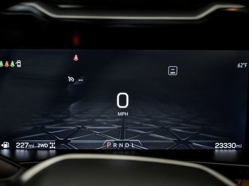 Used 2024 GMC Canyon AT4 image 15