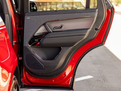 New 2025 Land Rover Range Rover Sport Dynamic SE image 23