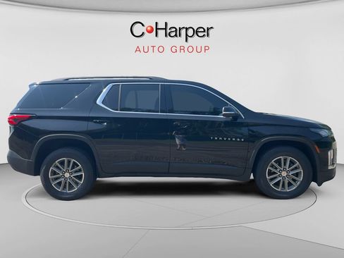 Used 2023 Chevrolet Traverse LT w/ Rear Camera Mirror Package AWD/4WD image 2