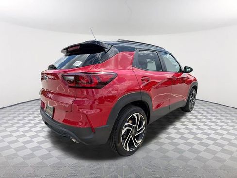 Used 2026 Chevrolet TrailBlazer RS w/ Convenience Package AWD/4WD image 5