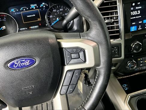 Used 2017 Ford F250 Lariat w/ Lariat Value Package AWD/4WD image 15