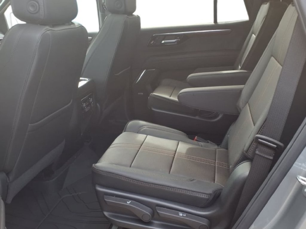 New 2026 Chevrolet Tahoe High Country AWD/4WD image 27