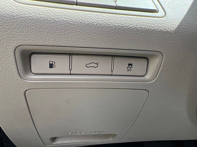 Used 2016 Hyundai Sonata SE FWD image 11
