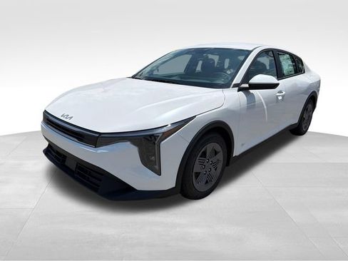 New 2026 Kia K4 FWD image 3