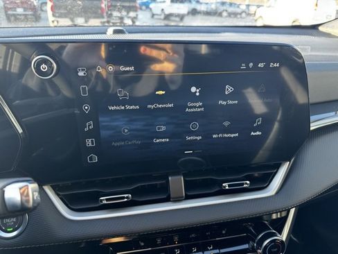 New 2026 Chevrolet Equinox LT image 3