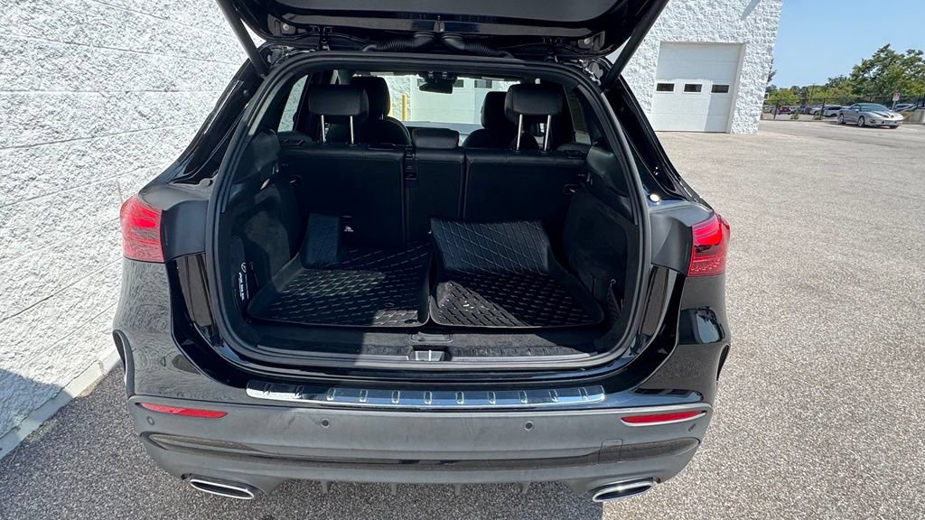 Used 2025 Mercedes-Benz GLA 250 4MATIC image 4