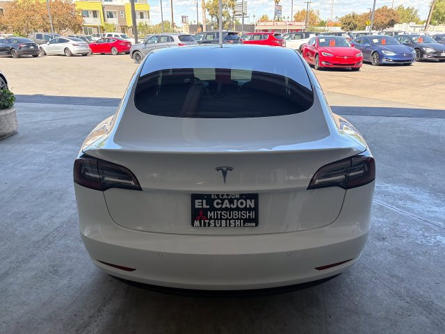 Used 2022 Tesla Model 3 Standard Range RWD image 4