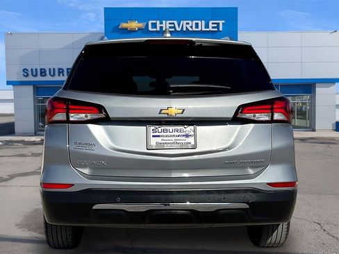 Used 2023 Chevrolet Equinox Premier image 4