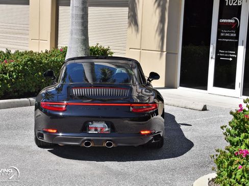 Used 2017 Porsche 911 Targa 4S image 25