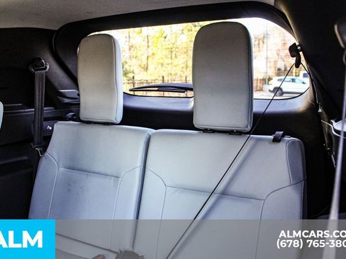 Used 2025 Mitsubishi Outlander SE image 19