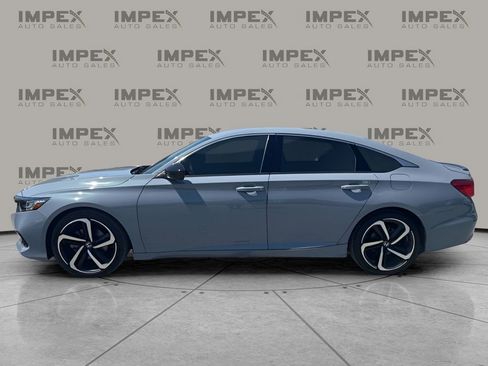 Used 2022 Honda Accord Sport image 2