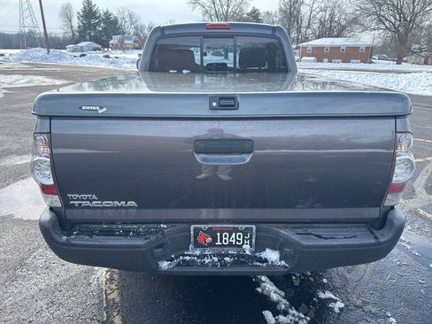 Used 2010 Toyota Tacoma 2WD Regular Cab image 5