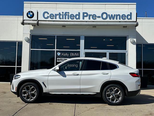 Used 2025 BMW X4 xDrive30i AWD/4WD image 5