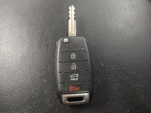 Used 2015 Kia Forte EX FWD image 32