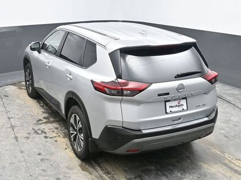 Used 2023 Nissan Rogue SV image 19
