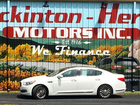 Used 2015 Kia K900 Luxury RWD image 2