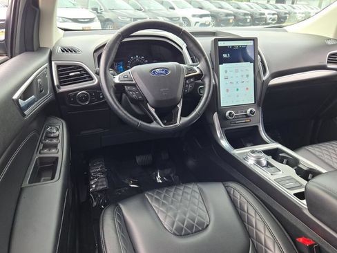 Used 2024 Ford Edge Titanium AWD/4WD image 8