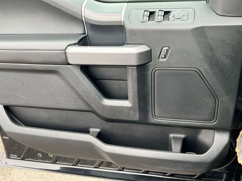 Used 2018 Ford F150 XLT w/ Equipment Group 302A Luxury image 28