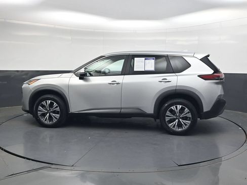 Used 2023 Nissan Rogue SV AWD/4WD image 7