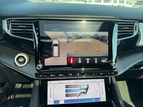 New 2026 Jeep Grand Wagoneer Summit AWD/4WD image 14