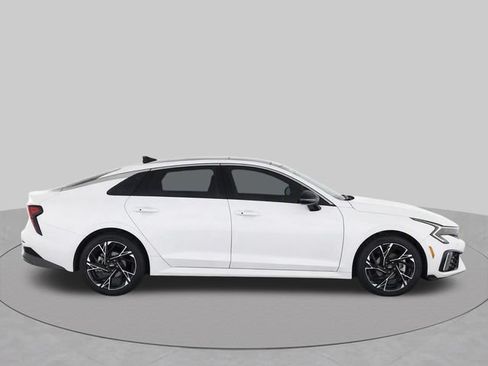 Used 2025 Kia K5 GT-Line w/ GT-Line Premium Package AWD/4WD image 8