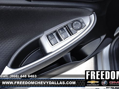 Certified 2025 Chevrolet Malibu LT FWD image 33